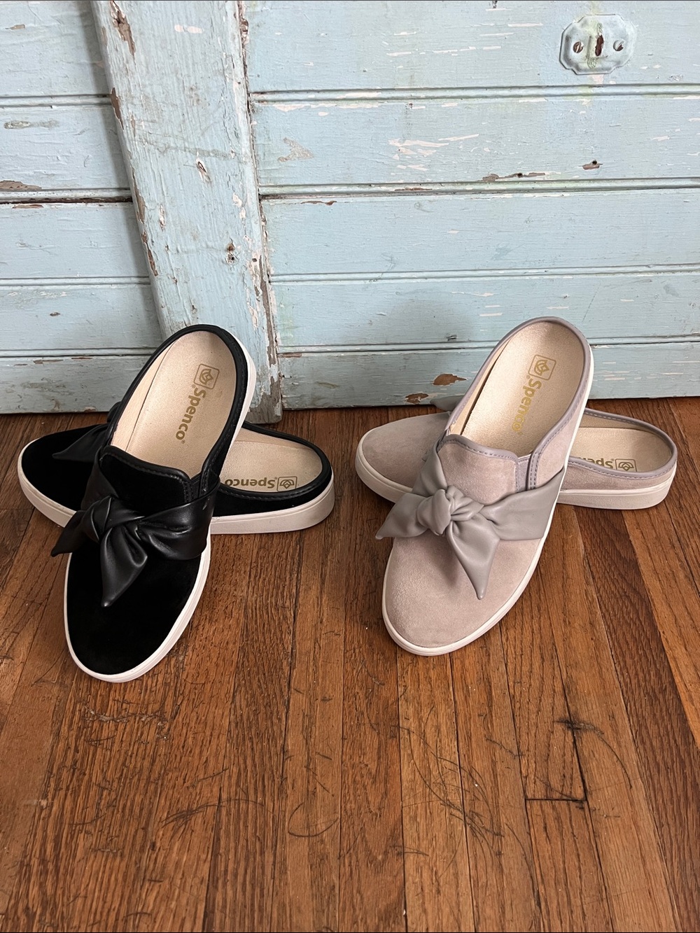 Women’s Spenco Orthotic Slip-On Sneakers w/Bow Black and Gray